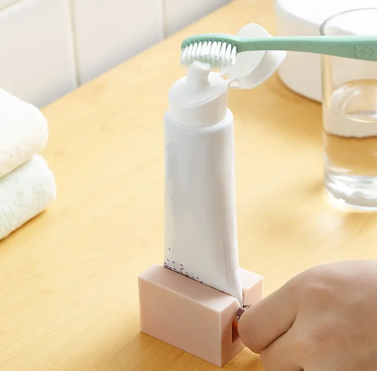 Toothpaste Squeezer