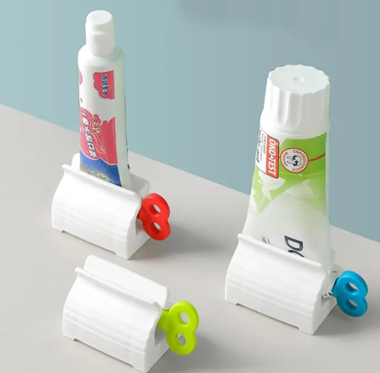 Toothpaste Squeezer